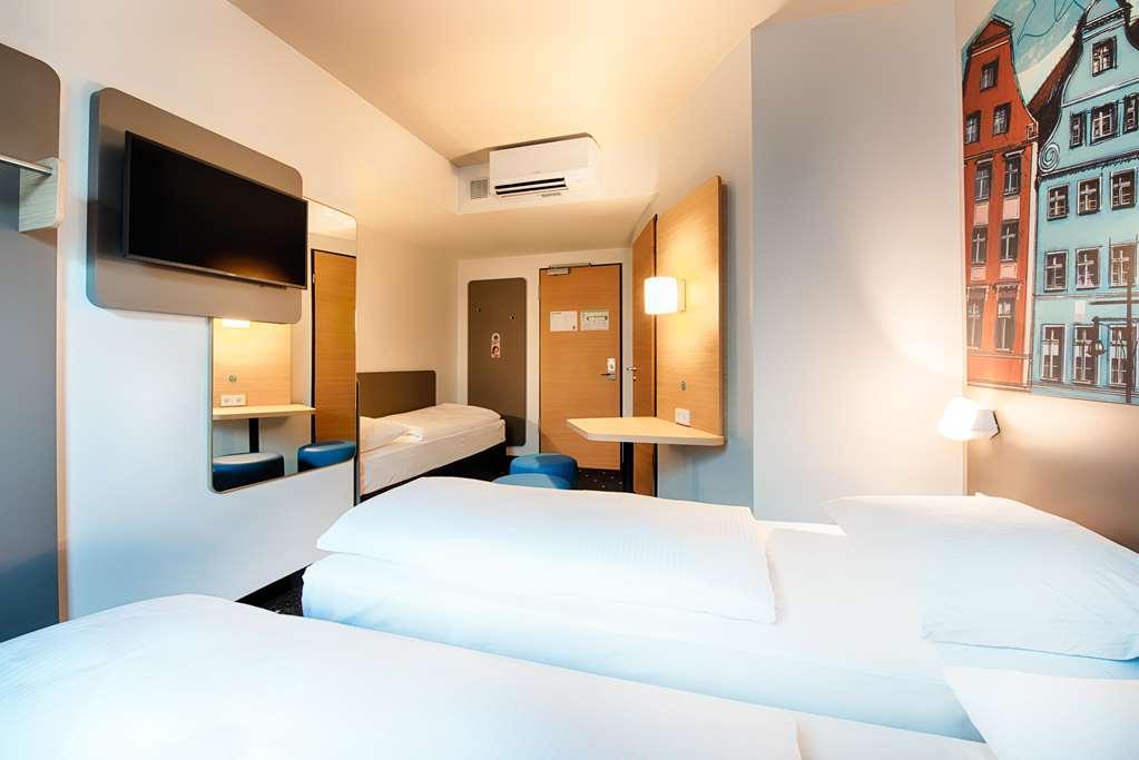 B&B Hotel Rostock City-West Quarto foto